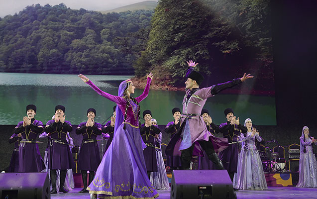 doha-ekspo-2023de-azerbaycan-milli-gunu-cercivesinde-konsert-proqrami-kecirildi