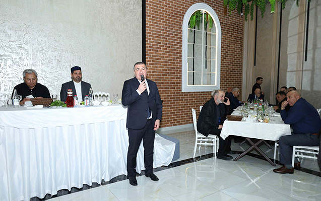 xetaide-sehid-aileleri-ucun-novbeti-iftar-sufresi-teskil-olunub