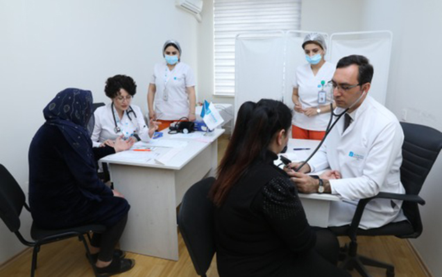 qadin-cezacekme-muessisesinde-odenissiz-tibbi-muayineler-teskil-olunub