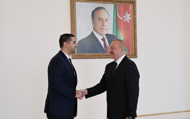 prezident-qebul-kecirdi