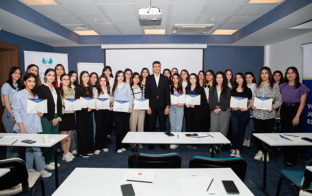 neqsol-holding-parla-teqaud-proqrami-uzre-novbeti-telim-kecirib