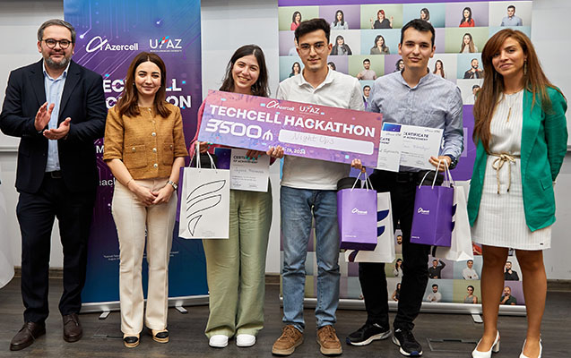 azercellin-desteyi-ile-heyata-kecirilen-techcell-hakatonu-basa-catdi