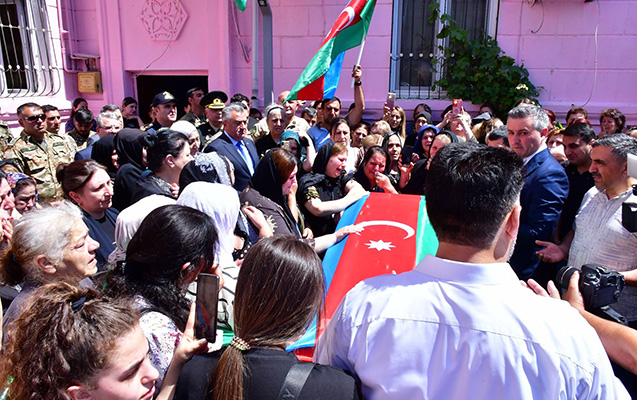 namelum-sehid-kimi-defn-edilmisdi