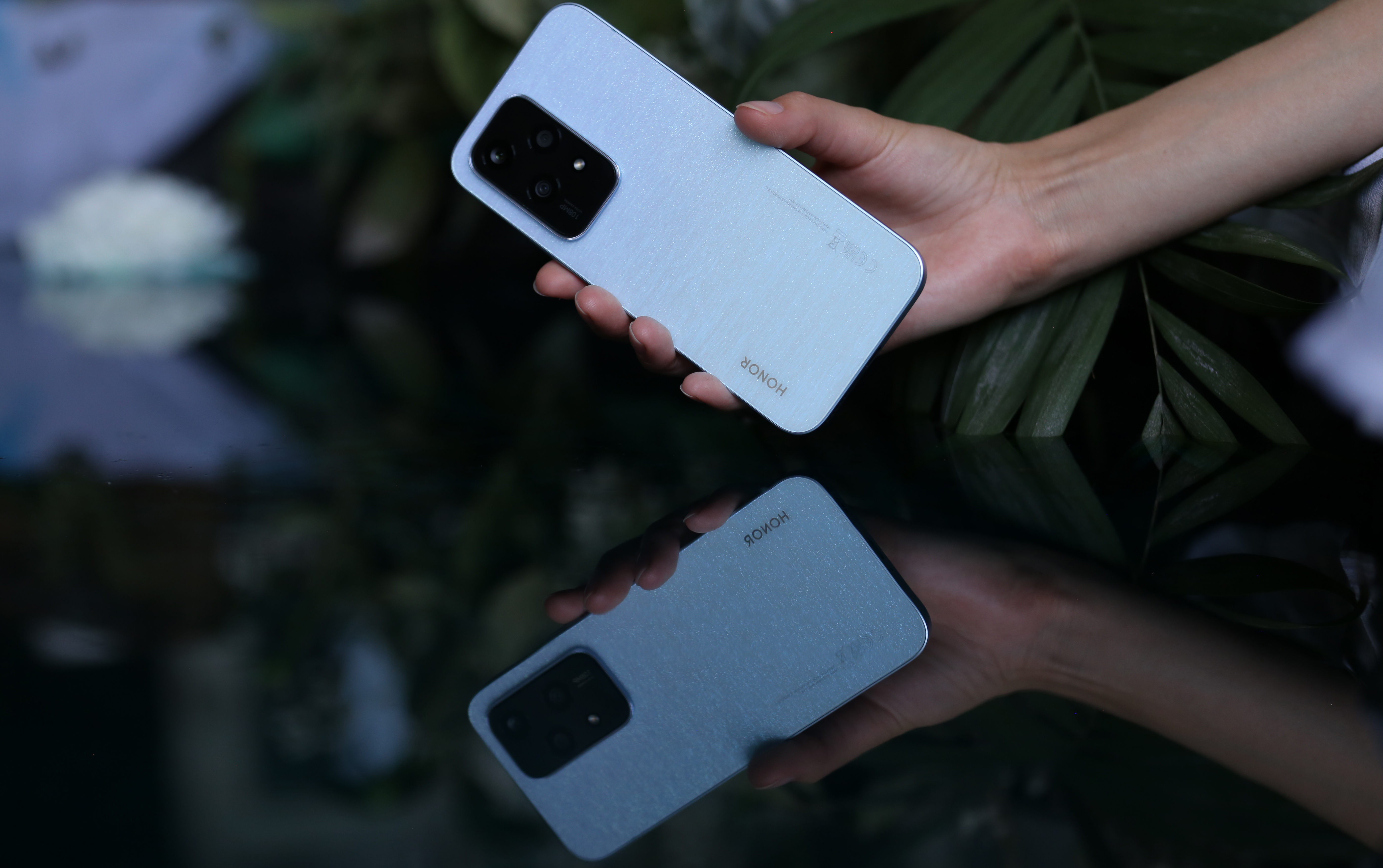 amoled-parlaq-ekrana-ve-108mp-kameraya-sahib-honor-200-lite