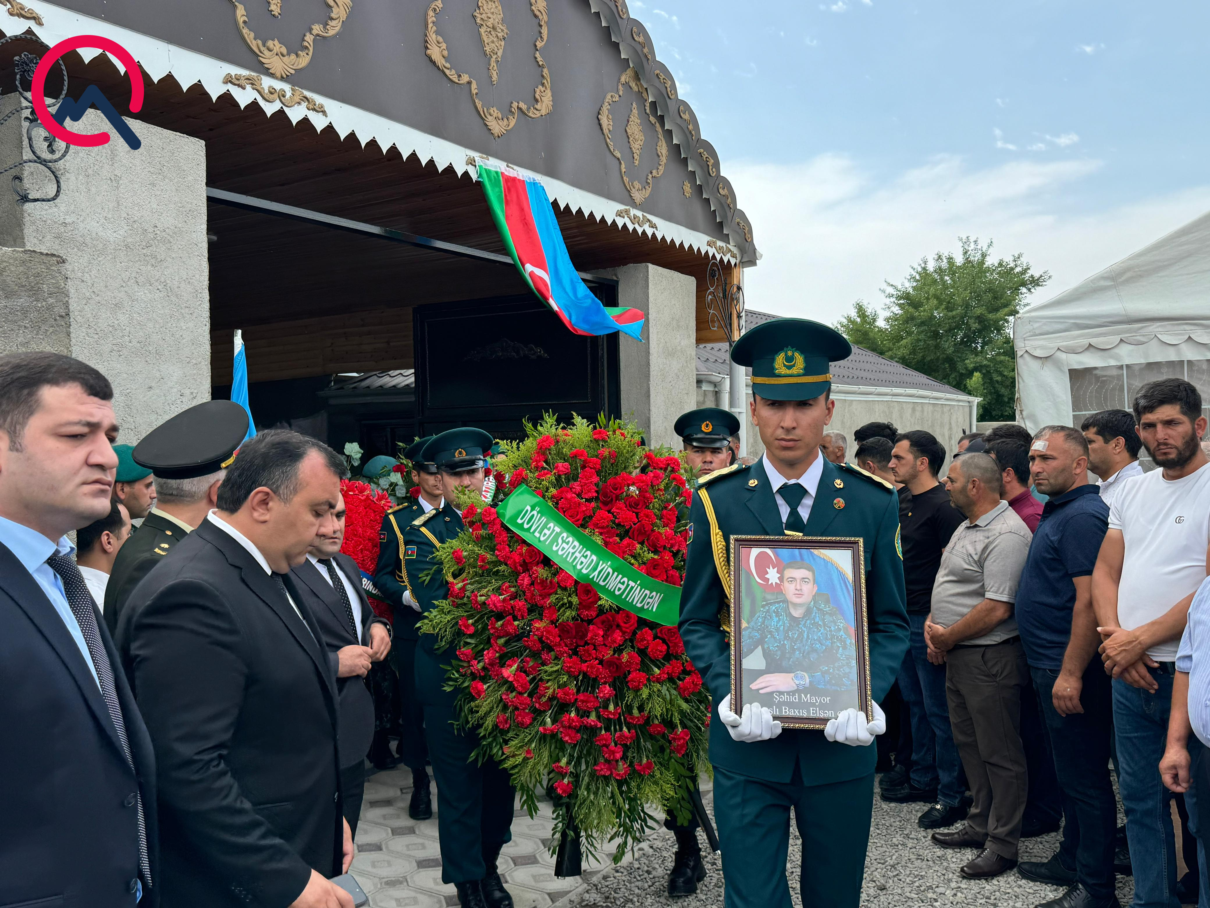 Şəhid mayorumuz dəfn edildi - VİDEO 6 Şəhid mayorumuz dəfn edildi - VİDEO