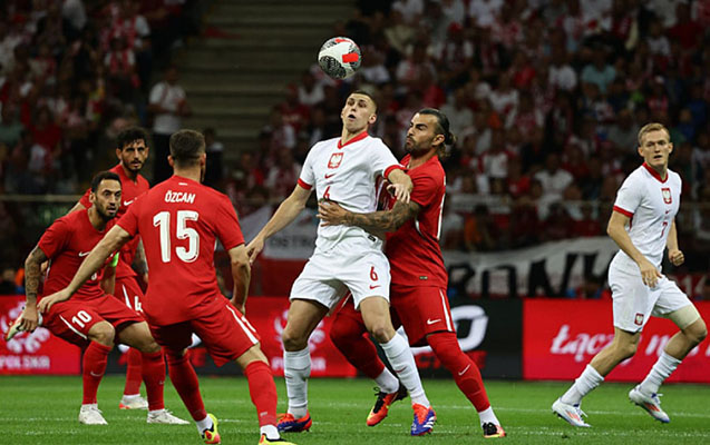 turkiye-yoldasliq-oyununda-polsaya-bele-meglub-oldu