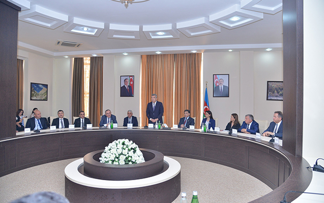 qaradagda-deyirmi-masa-kecirildi