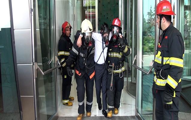 fhn-alov-qulleleri-fairmont-otel-bakida-telim-kecirib