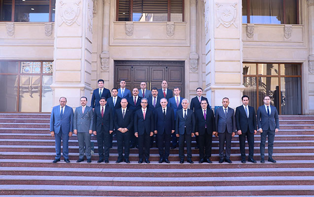 kamran-eliyev-iraqin-ali-mehkemesinin-sedri-ve-bas-prokuroru-ile-gorusdu