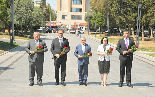 sabuncuda-heyder-eliyeve-hesr-olunmus-konfrans