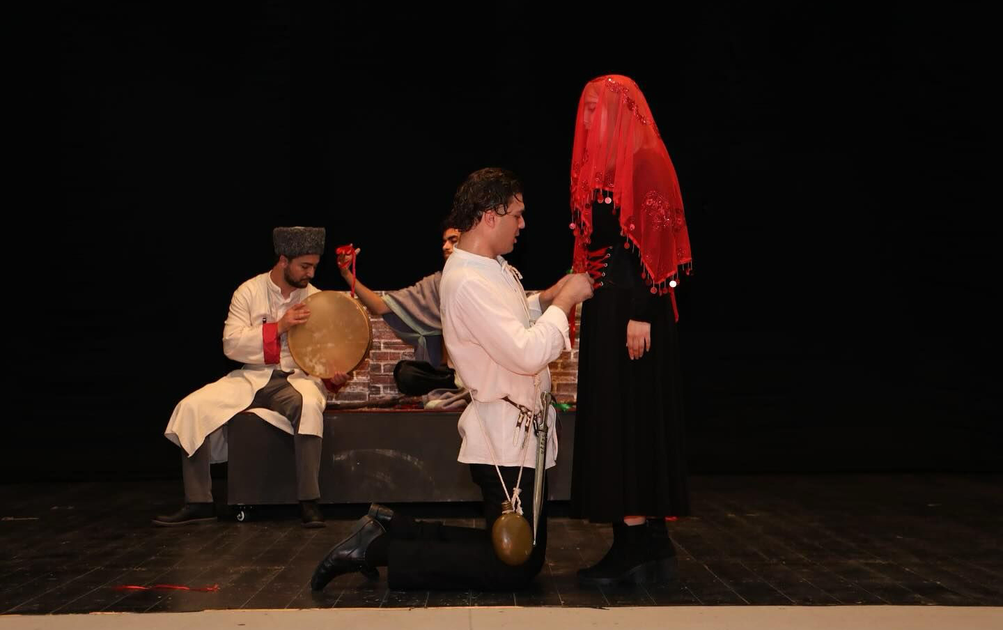 sabah-telebeleri-lenkeranda-eli-ve-ninonu-oynadi