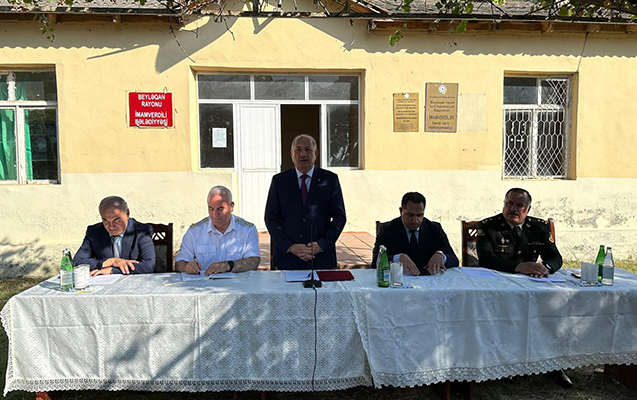 beyleqan-rih-bascisi-novbeti-seyyar-qebul-kecirdi