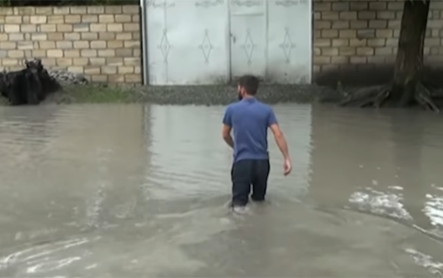 sel-qebelede-tehluke-yaratdi