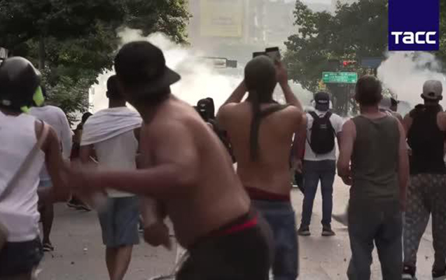 venesueladaki-aksiyalarda-azi-15-nefer-saxlanilib