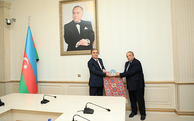 niyazi-bayramov-gurcustanin-gencedeki-yeni-bas-konsulu-ile-gorusdu