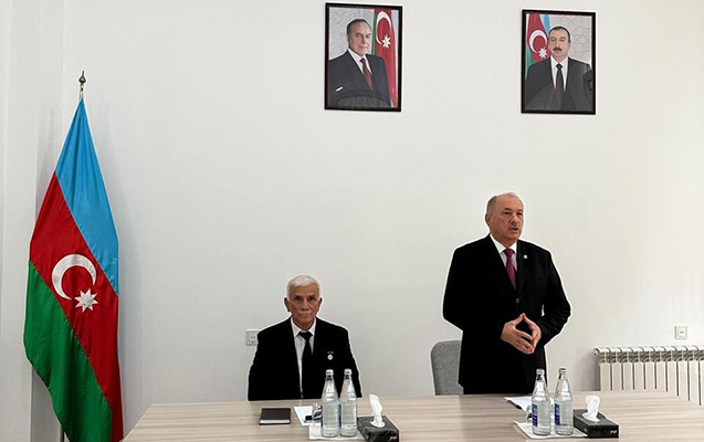 beyleqanin-icra-bascisi-rayon-agsaqqallari-ile-gorusdu