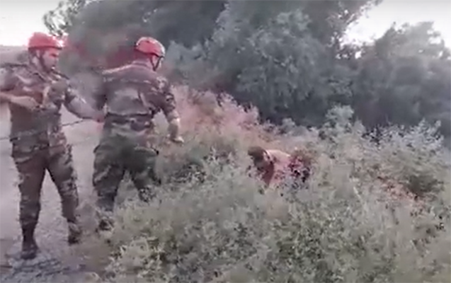 derede-komeksiz-qalan-sexs-xilas-edildi