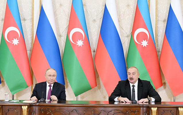 eliyevle-putin-metbuata-beyanatlarla-cixis-etdiler