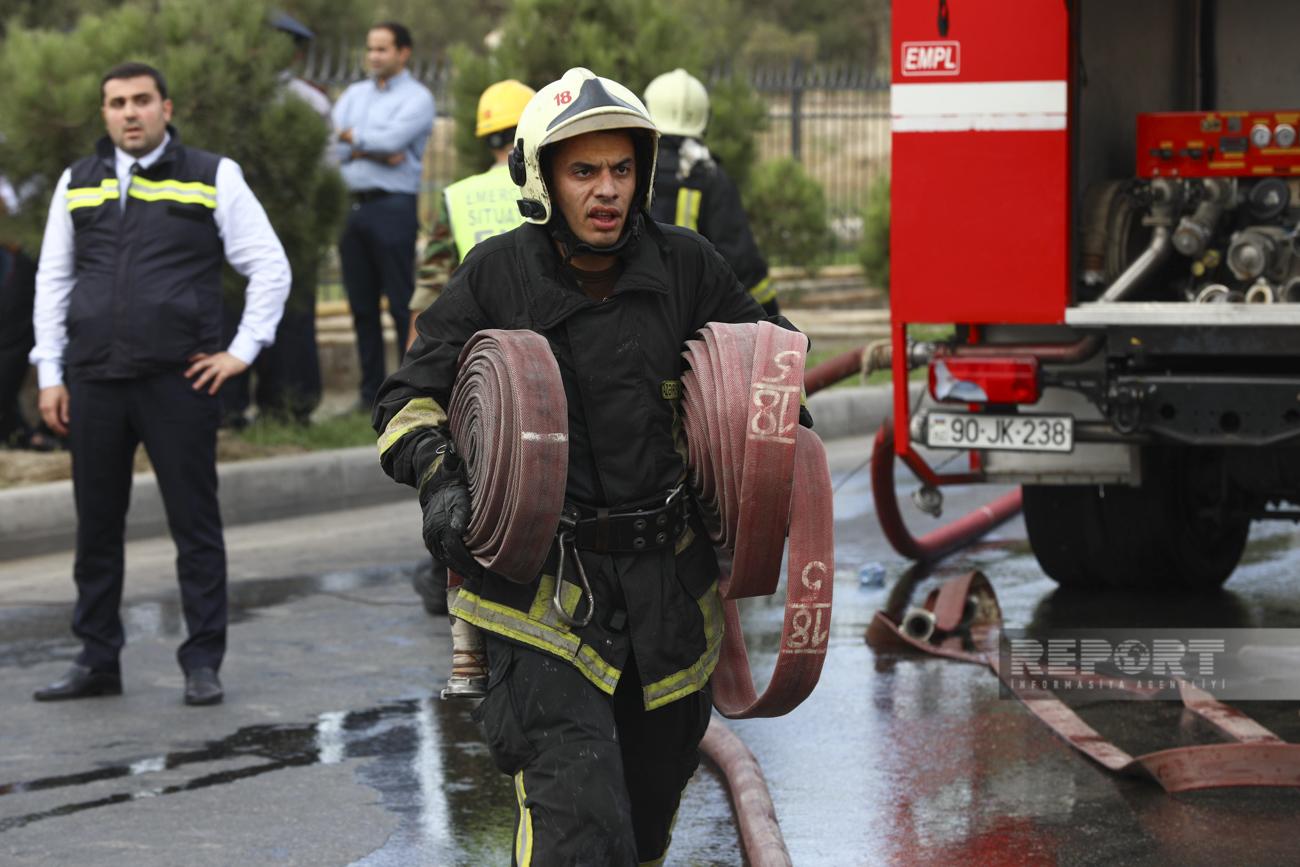 Yanğından bu fotolar geridə qaldı... - FOTOLAR