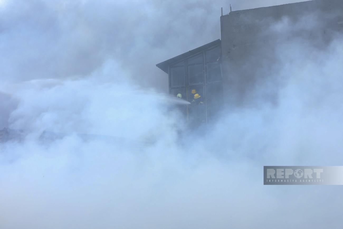 Yanğından bu fotolar geridə qaldı... - FOTOLAR