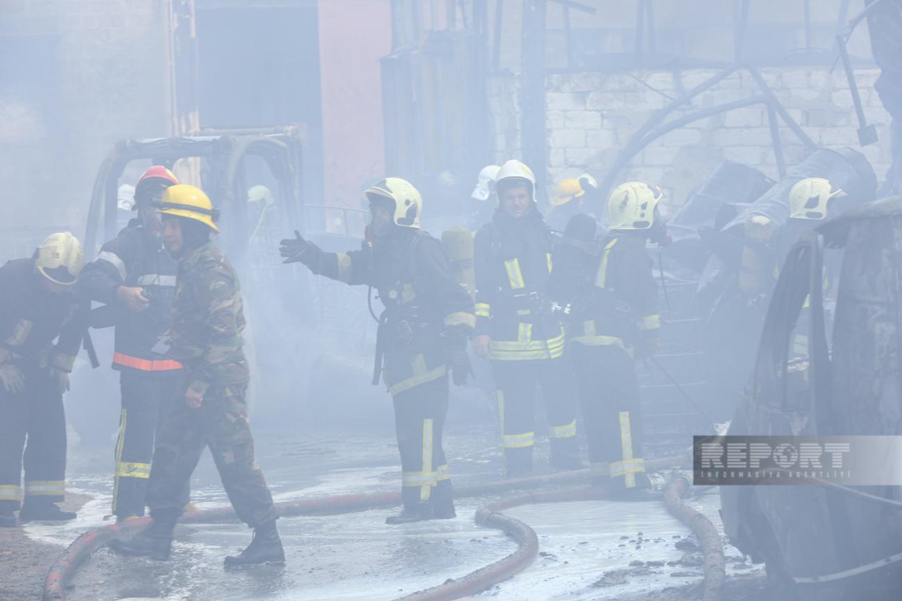 Yanğından bu fotolar geridə qaldı... - FOTOLAR