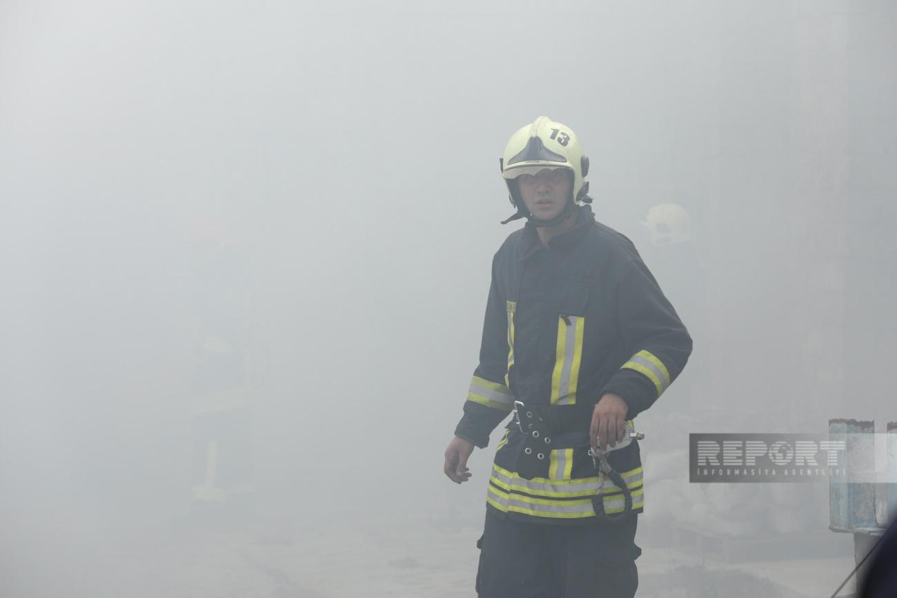 Yanğından bu fotolar geridə qaldı... - FOTOLAR