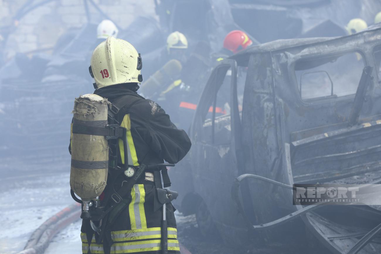 Yanğından bu fotolar geridə qaldı... - FOTOLAR