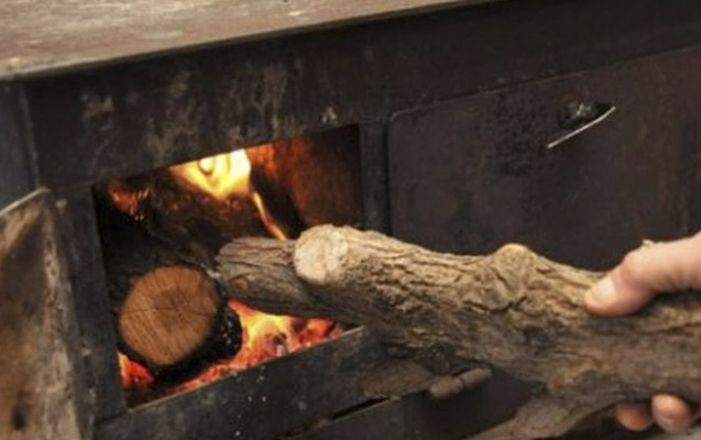 ehtiyatsizliq-azyasli-ve-valideynlerinin-yanmasina-sebeb-oldu