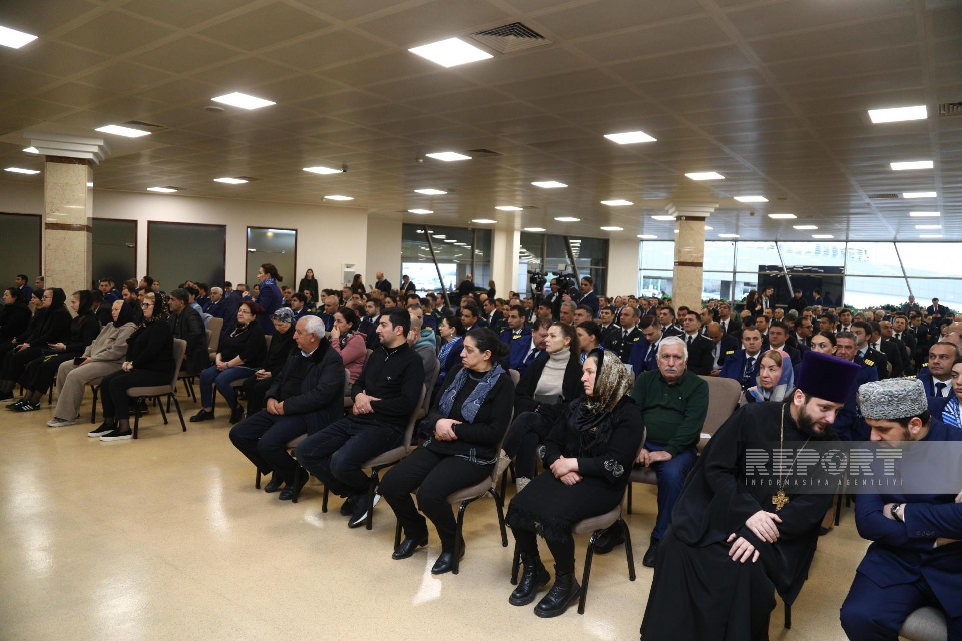 40c0030d 9914 3e0e b302 fcbc46292d14