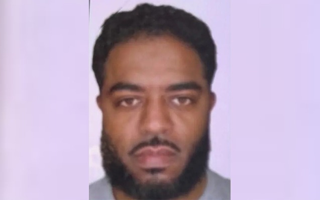 abs-de-masinini-insanlarin-uzerine-suren-sexsin-kimliyi-aciqlandi