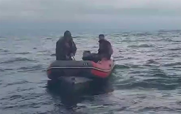 kurde-batan-iki-neferden-birinin-meyiti-tapildi