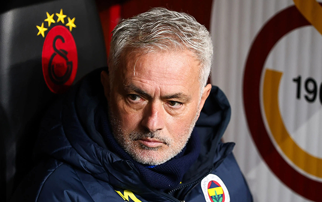 qalatasaray-mourinyonu-irqcilikde-ittiham-etdi