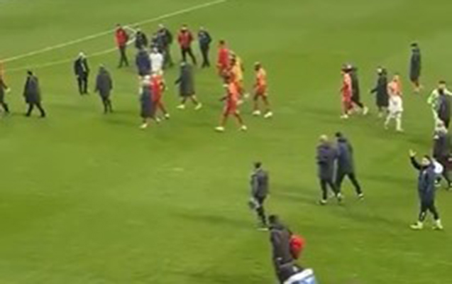 “Kasımpaşa” “Qalatasaray”ı bu mahnı ilə yola saldı