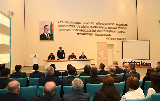 azerisiq-numayendeleri-naftalanda-sahibkarlarla-gorusdu