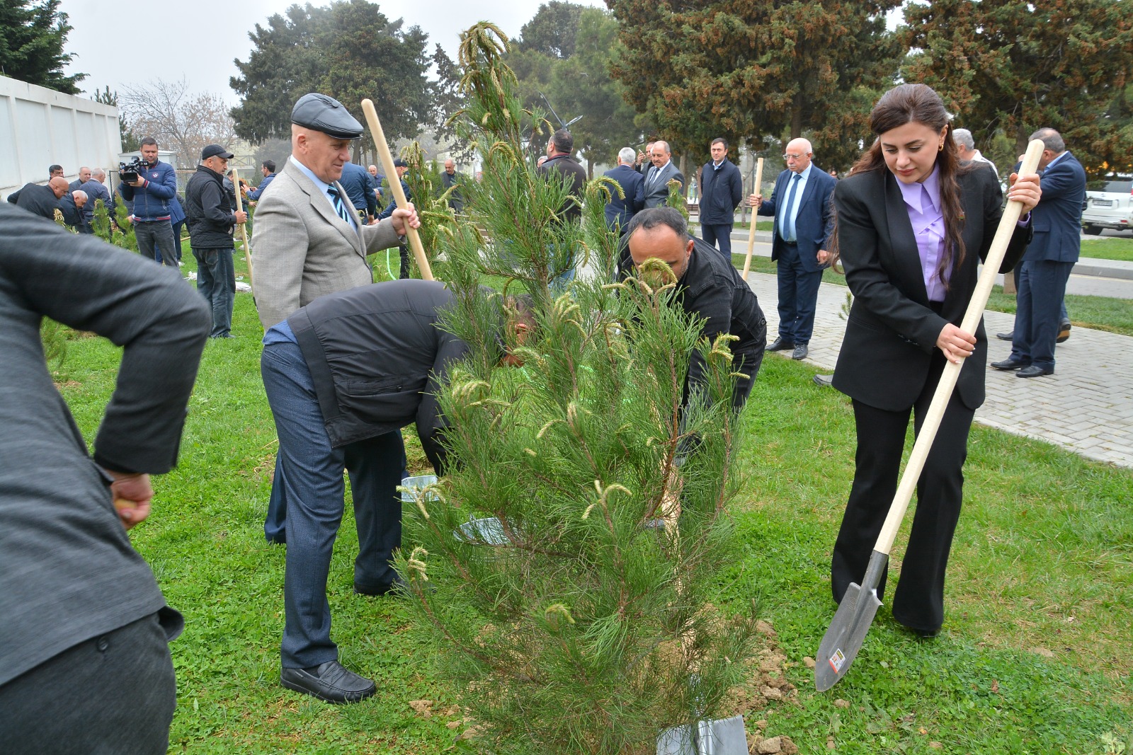 Xətaidə şəhidlərin xatirəsinə tədbirlər keçirildi - FOTOLAR 7 Xətaidə şəhidlərin xatirəsinə tədbirlər keçirildi - FOTOLAR