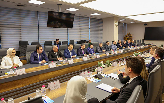 azerbaycan-universitetinin-emekdasi-turkiyede-tecrube-mubadilesinde-olub