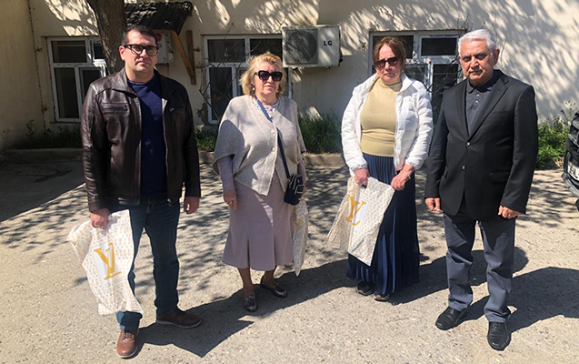 qaradagda-pasxa-munasibetile-sovqat-paylanildi