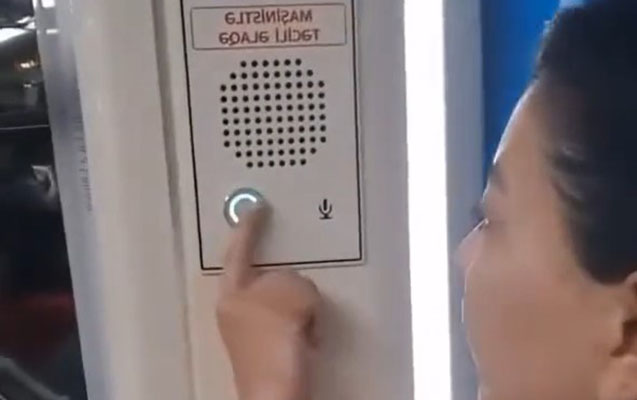 qadinin-metroda-etdiyi-hereket-muzakirelere-sebeb-oldu