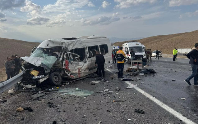 turkiyede-agir-yol-qezasi