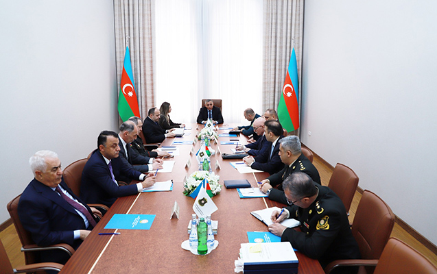 aprel-cagirisinin-gedisati-muzakire-olundu