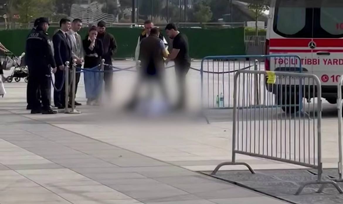Bakı bulvarında gəzintiyə çıxan vəkil qəfil öldü - Foto Bakı bulvarında gəzintiyə çıxan vəkil qəfil öldü - Foto