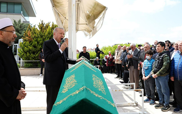 muelliminin-defn-merasimine-qatildi