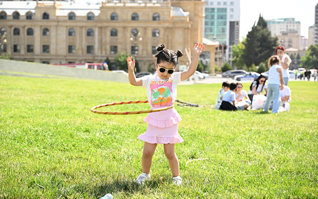 dunyani-onlar-gozellesdirir