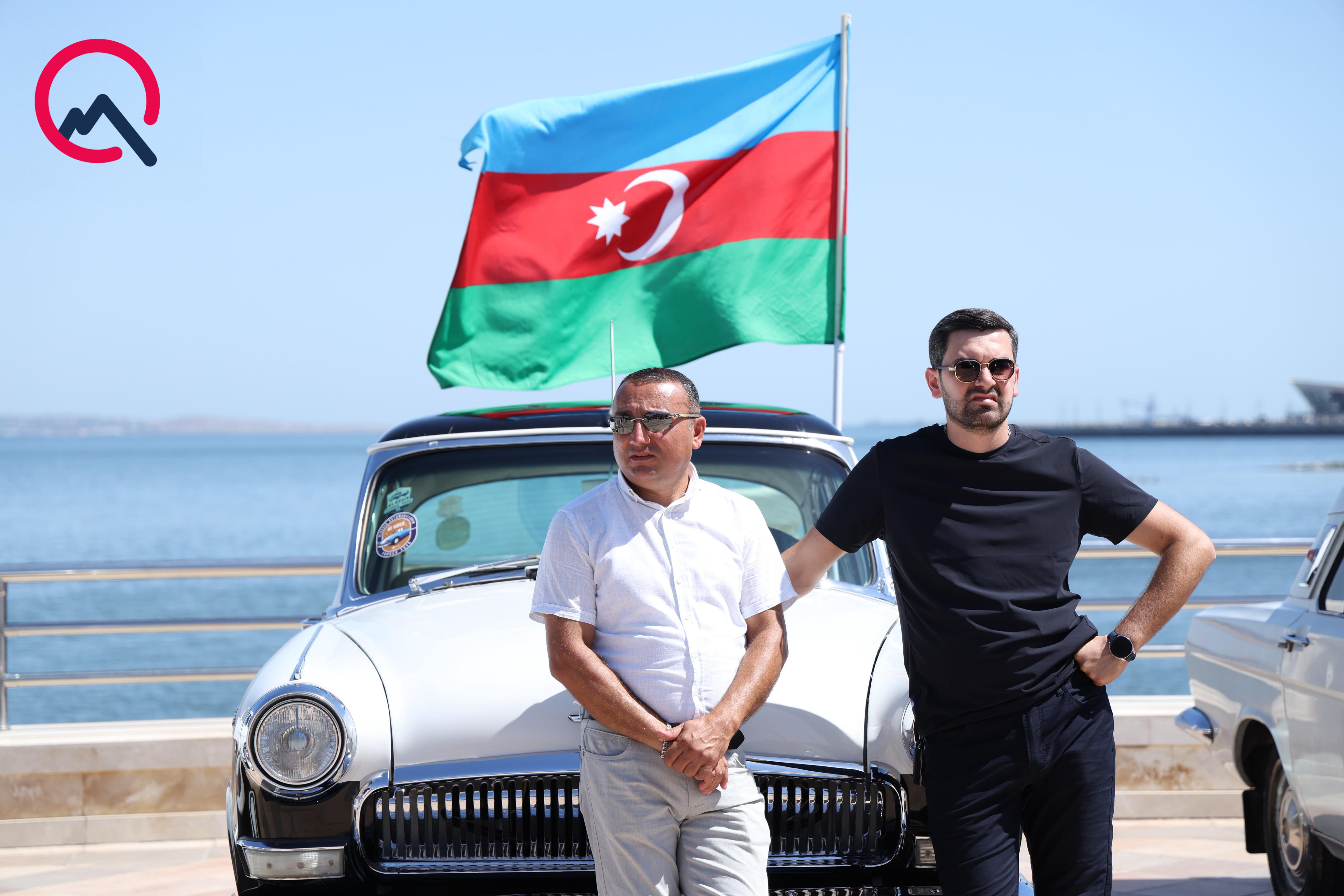 Bakı bulvarında nostalji anlar... - FOTOLAR