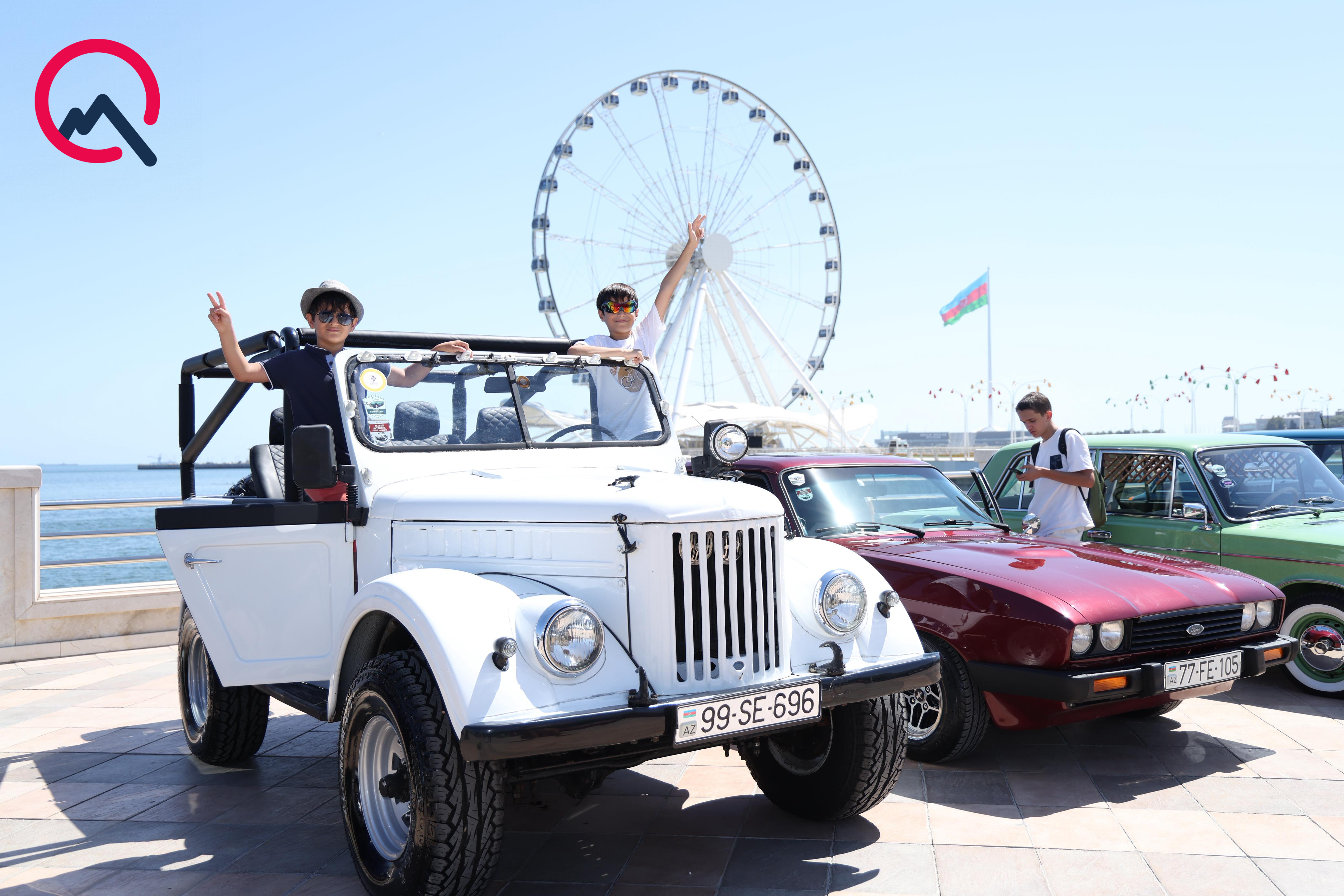 Bakı bulvarında nostalji anlar... - FOTOLAR