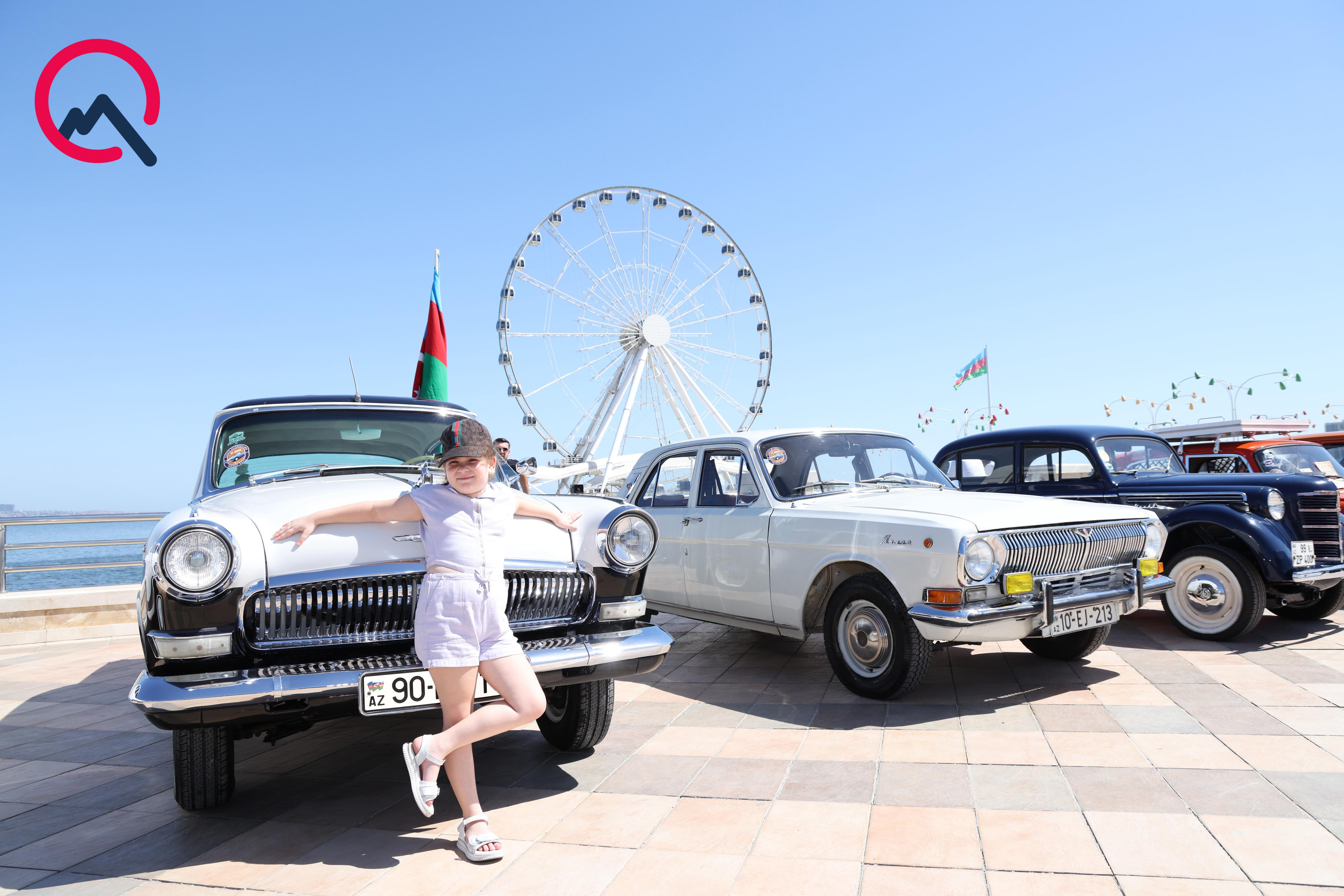 Bakı bulvarında nostalji anlar... - FOTOLAR