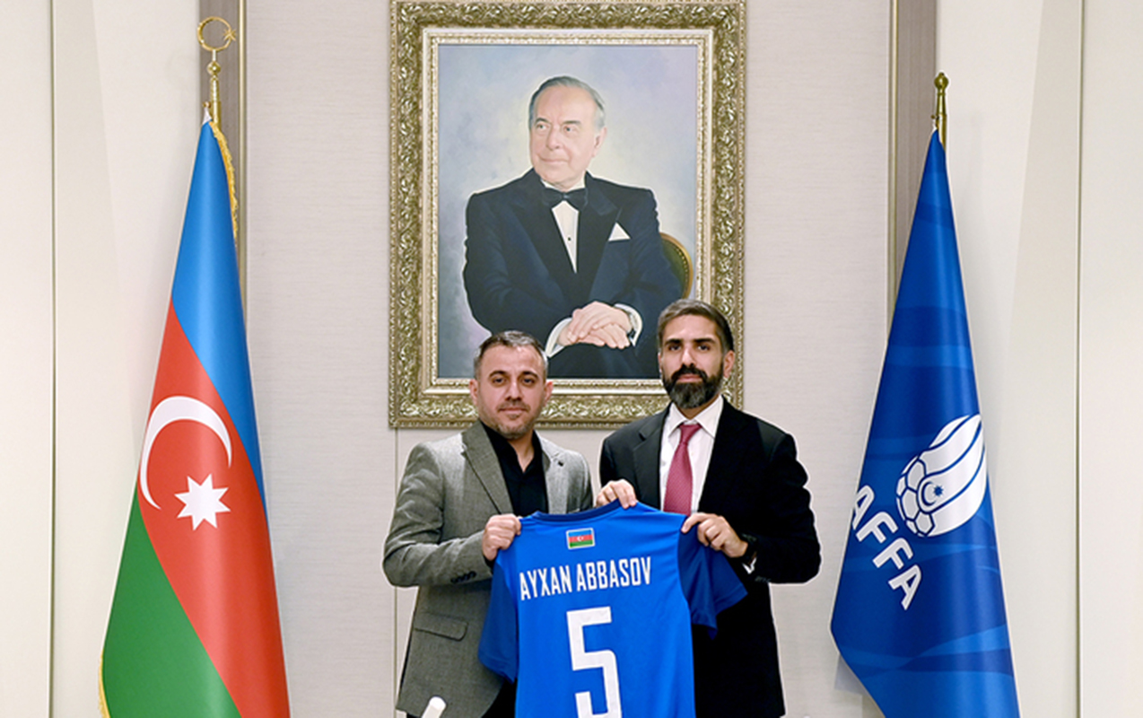 Rövşən Nəcəf Ayxan Abbasovla görüşdü  - Foto  