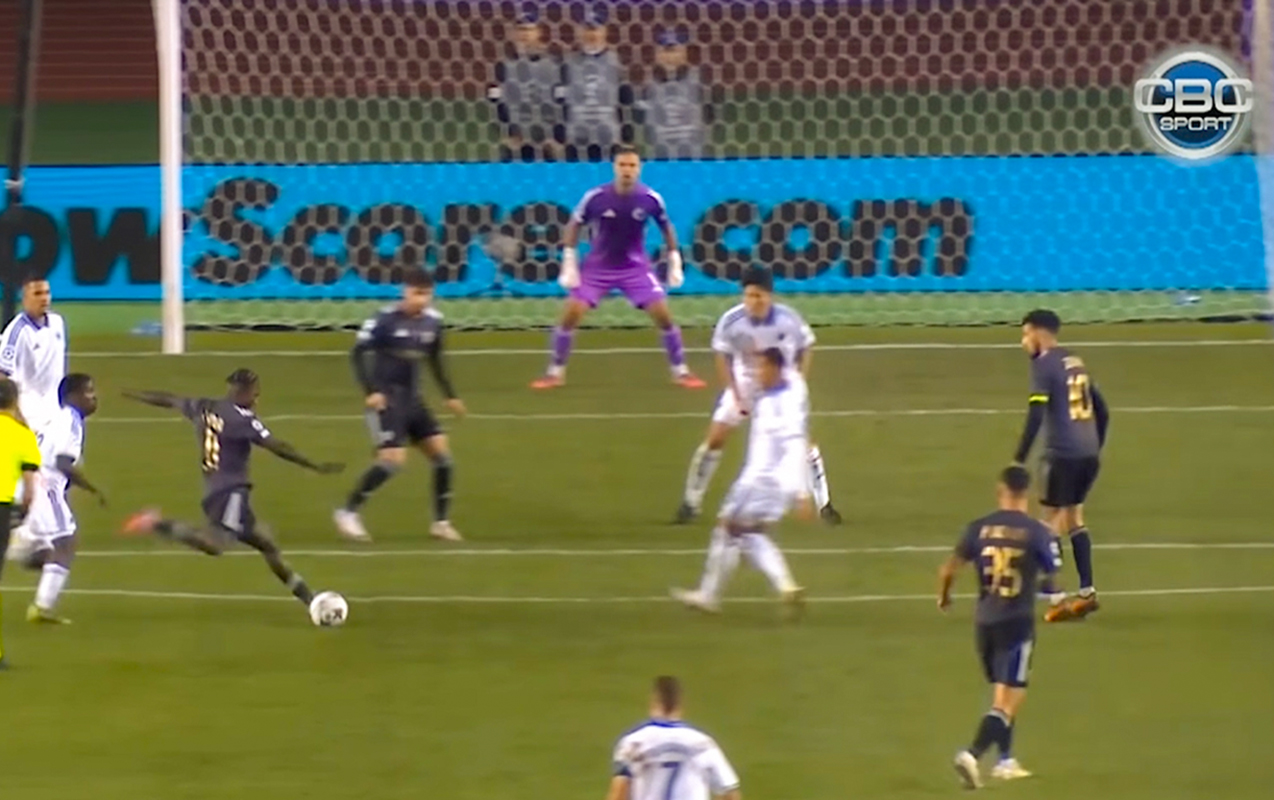 Addainin qolu günün ən yaxşısı oldu  - Video  