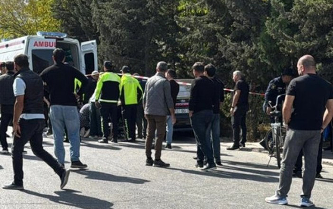 Sürücü sükan arxasında öldü, avtomobil qəzaya düşdü
