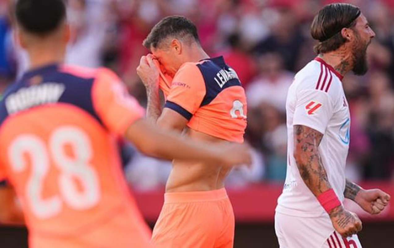 “Barselona” səfərdə darmadağın oldu  - Video  